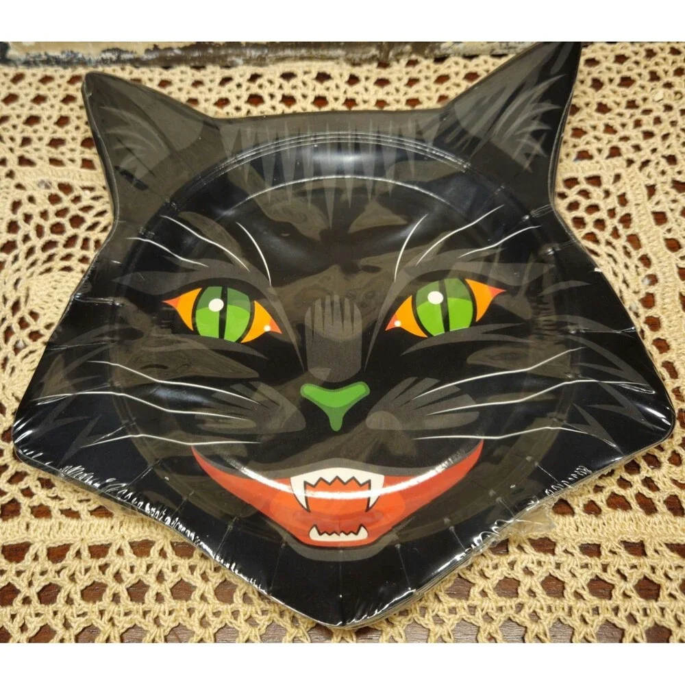 Various Vintage Style & Sizes of Halloween Paper Party Plates (64 Pieces)
